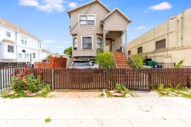 Main picture of 1214 Chestnut St