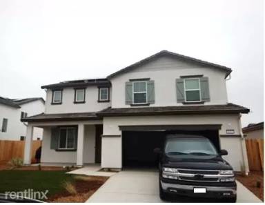 Main picture of 2615 Blue Sedge St