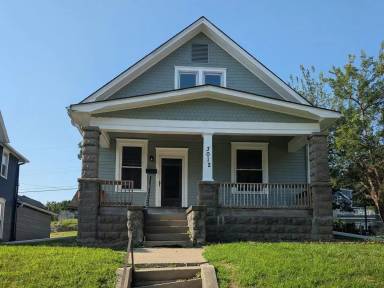 Main picture of 3012 Lafayette St