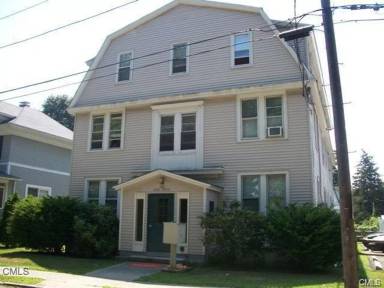 Main picture of 1 Park Cir