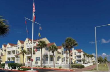Main picture of Beach Club