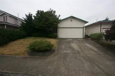 Main picture of 16126 SW 104th Ave