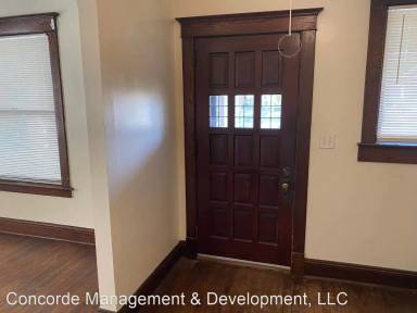 Main picture of 1236 C St