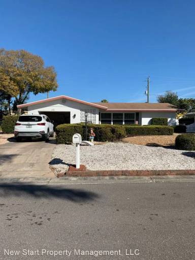 Main picture of 6008 7th Avenue Dr W