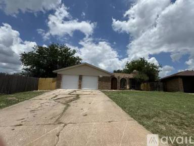 Main picture of 4604 SE Mieling Dr