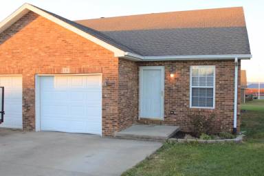 Main picture of 811 Cobbler Ln E