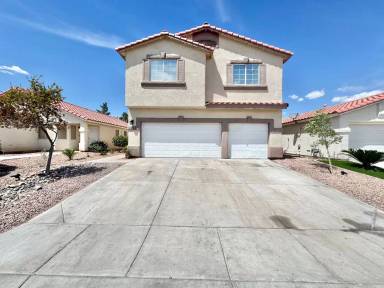 Main picture of 1092 Whispering Birch Ave