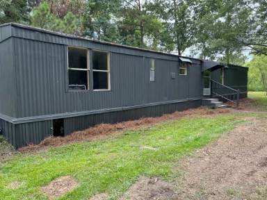 Main picture of 76 Wildwood Rd