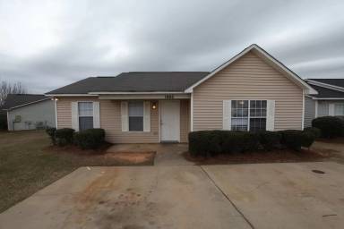 Main picture of 1966 Rock Ledge Ct