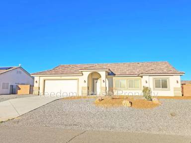 Main picture of 4920 Honey Locust Dr