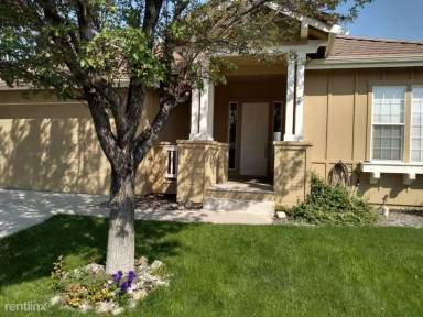Main picture of 1048 Harbor Town Cir