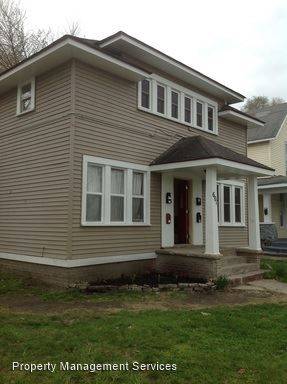 Main picture of 601 W Franklin St