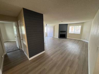 Main picture of 6867 Tamarus St