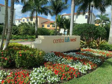 Main picture of 1746 NW 124th Way