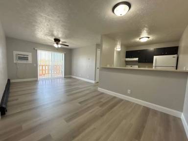 Main picture of 940 S 27th St