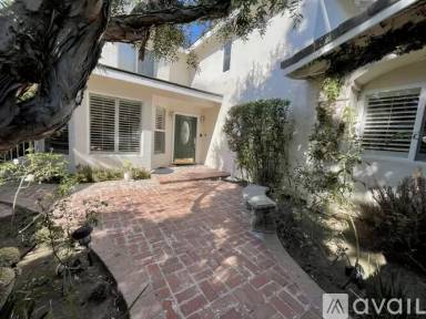 Main picture of 5469 E Anaheim Rd