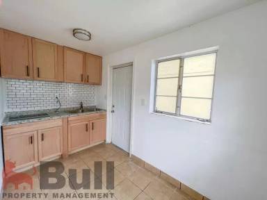 Main picture of 317 E Monument Ave