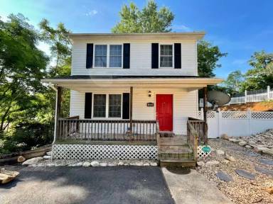 Main picture of 1008 Jackson St