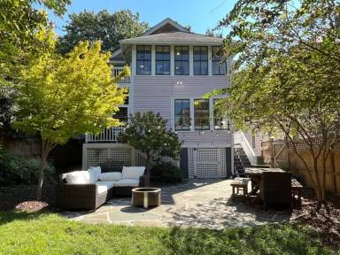 Main picture of 608 S Boylan Ave