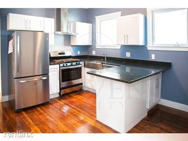 Main picture of 376 Prospect St