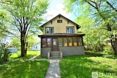 Main picture of 2327 4th Ave W