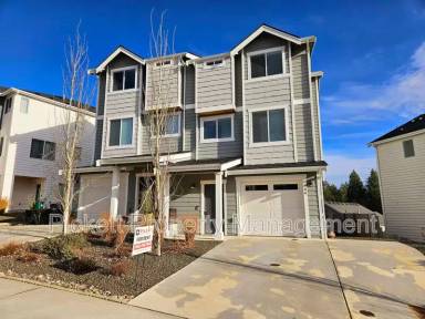 Main picture of 946 NW Highgarden Dr
