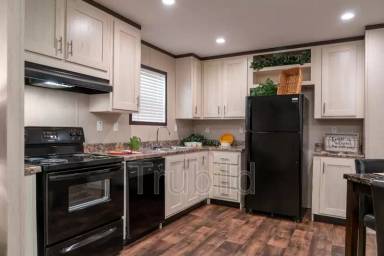 Main picture of 11591 Cedar Lake Dr