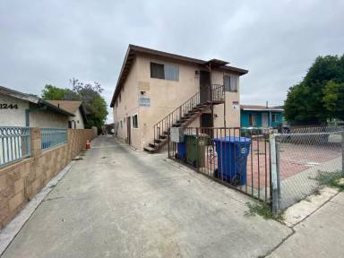 Main picture of 1248 S McBride Ave