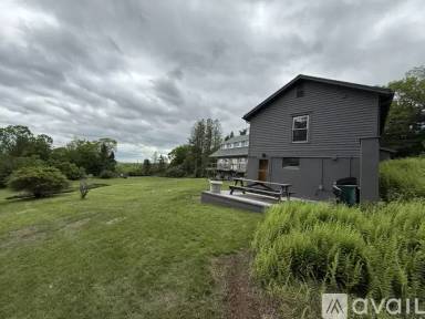 Main picture of 120 Looking Glass Hill Rd