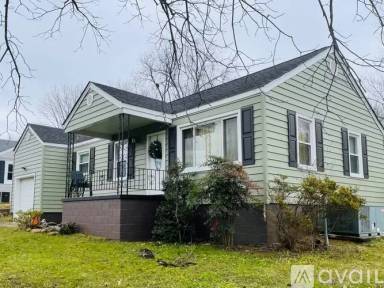 Main picture of 4802 Curtis Cir