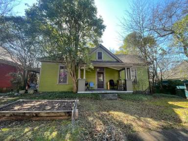 Main picture of 135 Barrow St