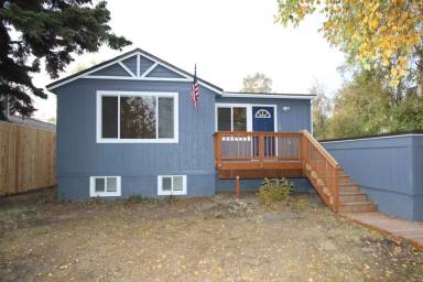Main picture of 1412 Columbine St