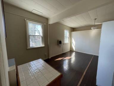 Main picture of 18085 Point Lookout Road - 8