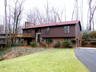 Main picture of 2610 Woodberry Dr