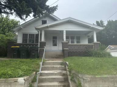 Main picture of 2811 Marshall Ave