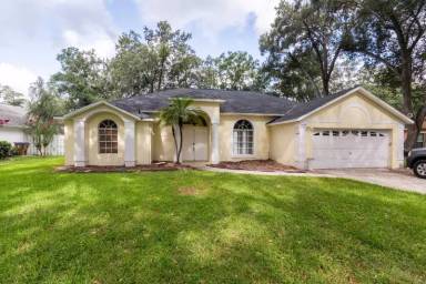 Main picture of 4418 White Oak Cir
