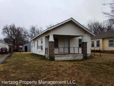 Main picture of 205 S Perry St