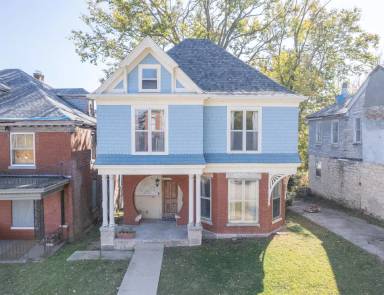 Main picture of 103 Jackson St