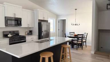Main picture of 2153 Abbey Rd