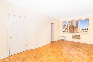 Main picture of 335 E 54th St