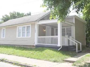 Main picture of 795 Forest St