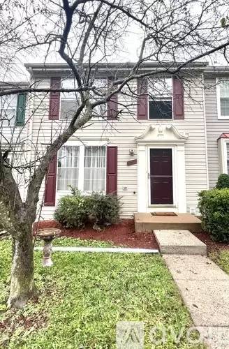 Main picture of 43496 Postrail Sq