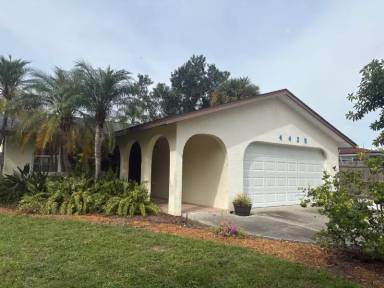 Main picture of 4425 Ferris Ln