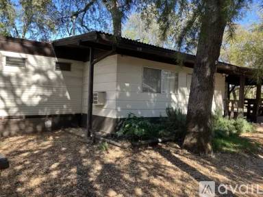 Main picture of 7124 Mariposa Ave