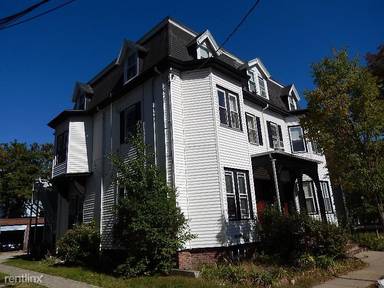 Main picture of 17 Howe St