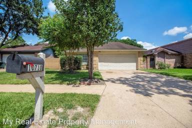 Main picture of 10710 Staghill Dr