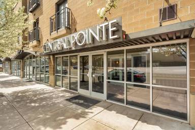 Main picture of Central Pointe