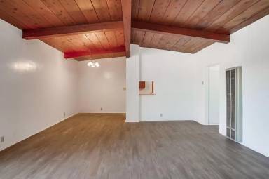Main picture of 4122 Deeboyar Ave