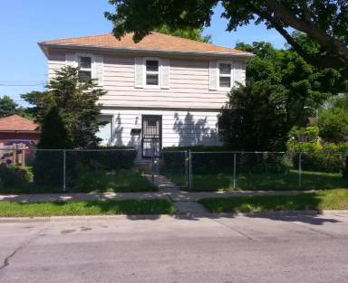 Main picture of 5204 N 64th St