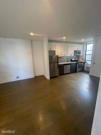 Main picture of 2225 Tilden Ave